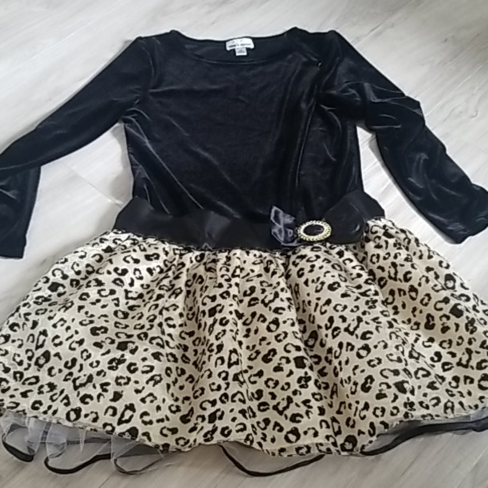 Amy's Closet girls formal dress